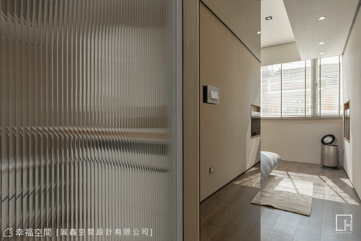 老屋翻新住辦現代風質感宅│35坪
