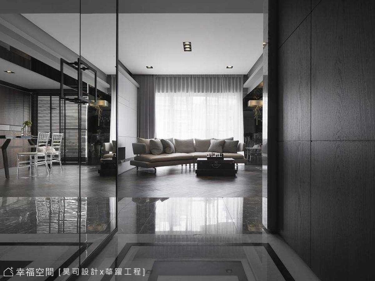 沉穩內斂設計語彙 描繪現代風雅質感宅│50坪