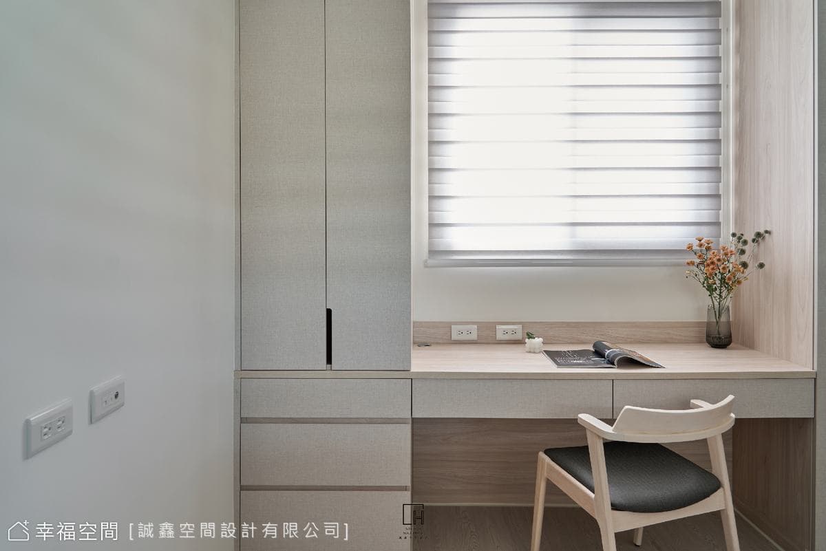 休閒多元設計 打造自在生活感│18坪