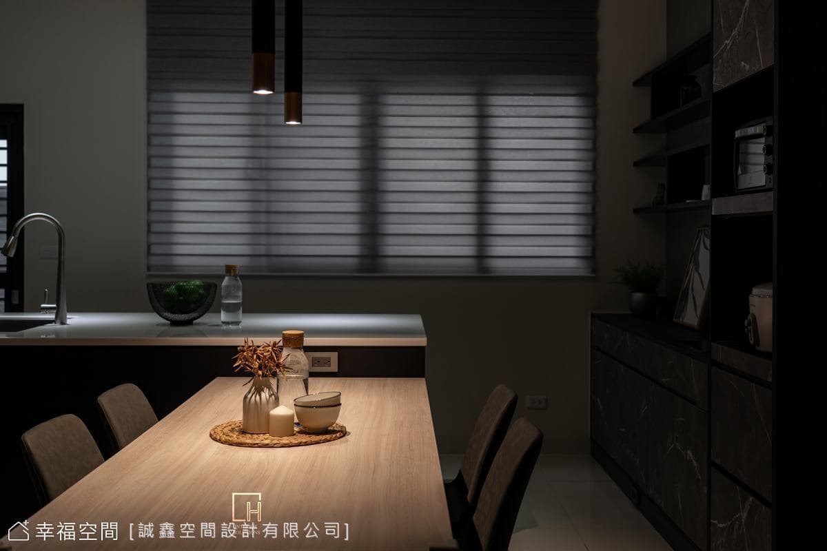 溫雅質地 描摹恬靜現代風別墅│42坪