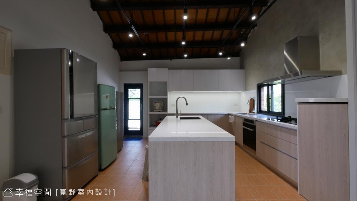 老屋翻新古典風新宅│100坪
