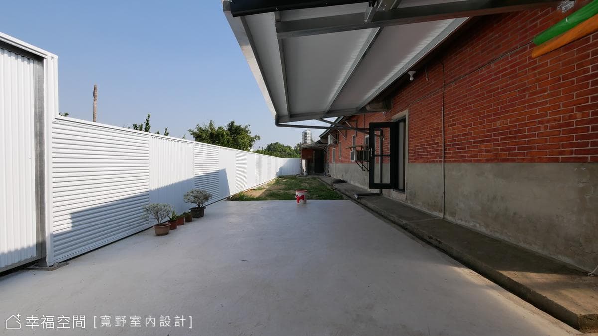 老屋翻新古典風新宅│100坪