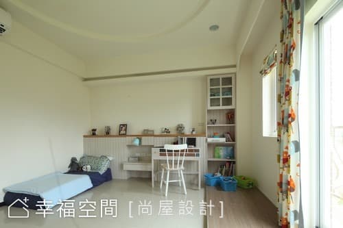 小孩房