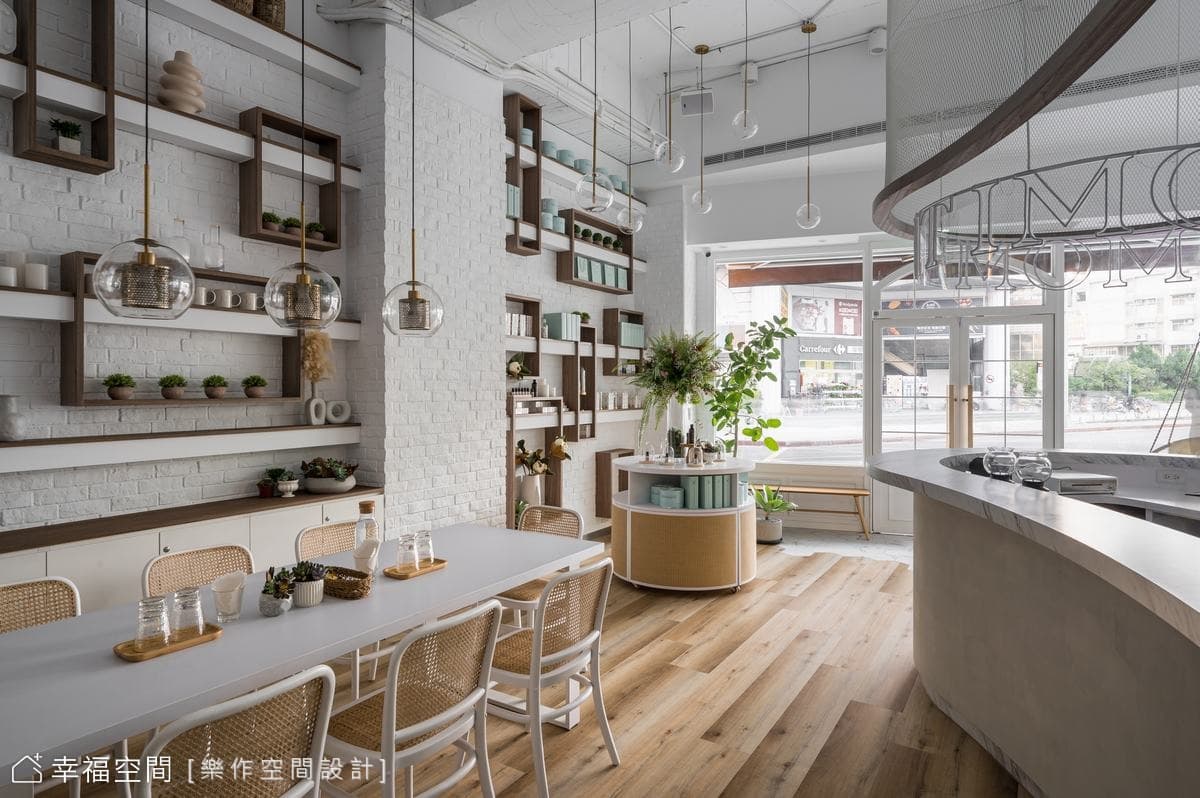 IMOMENT CAFÉ 享當下│波希米亞風│30坪