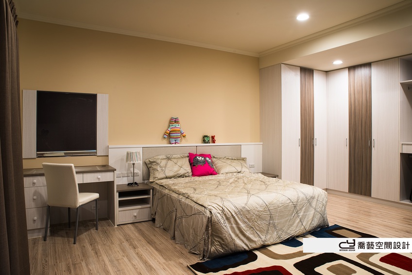 室內裝潢圖片，臥室 機能收納x簡約也能有特色